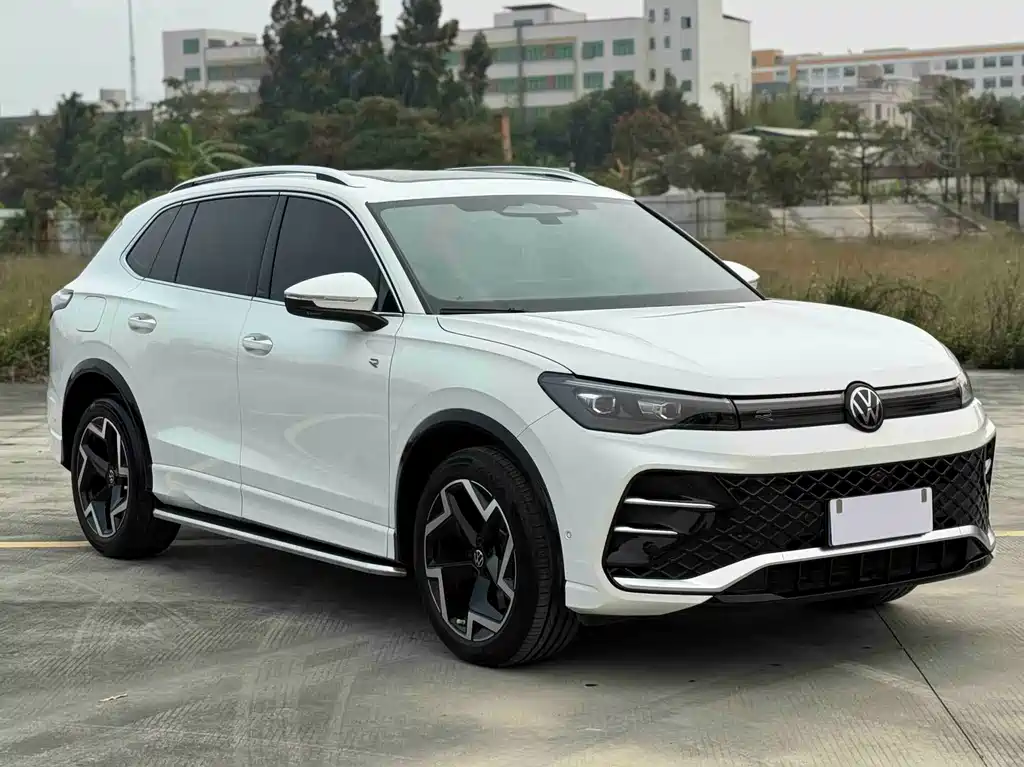 Volkswagen Tiguan L 2025