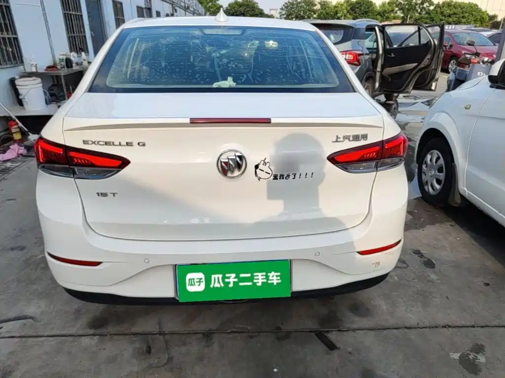 Buick Excelle — миниатюра 6