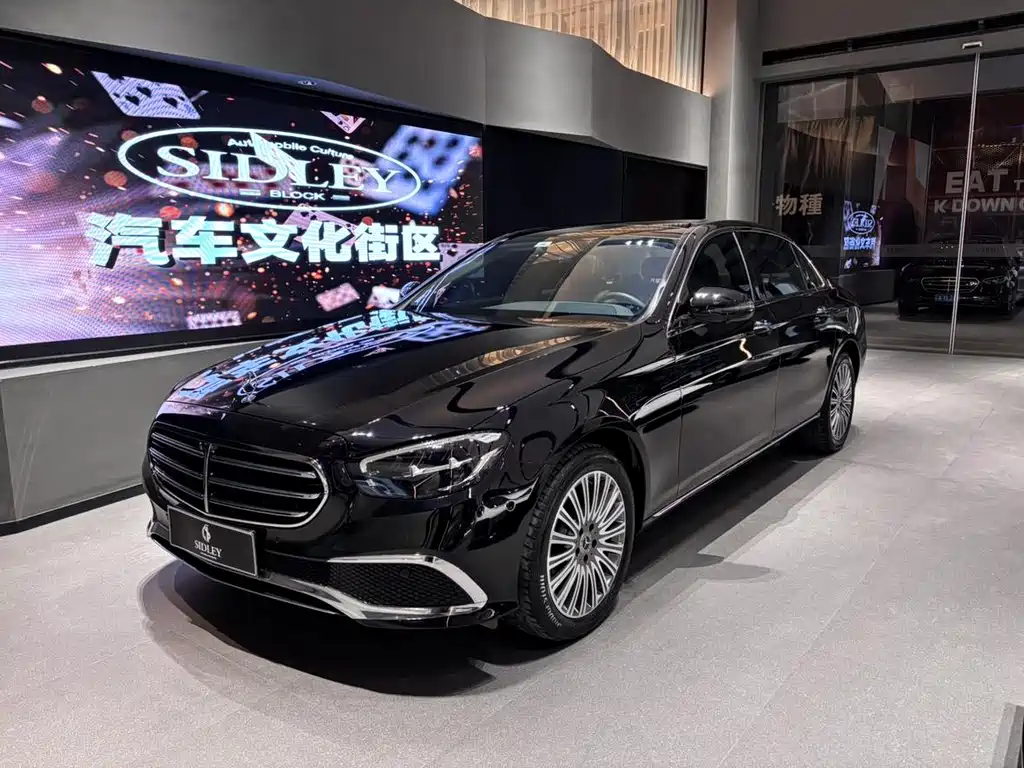 Mercedes-Benz E-Class 2023