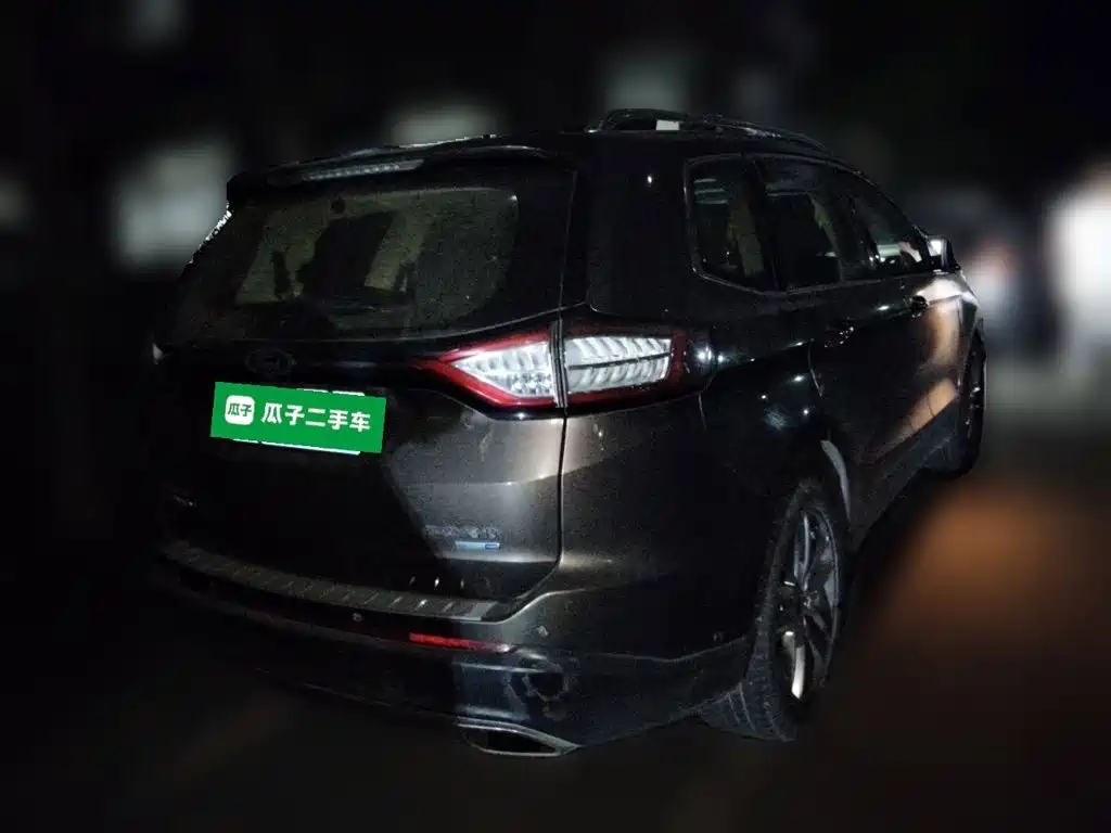 Ford Edge — миниатюра 6