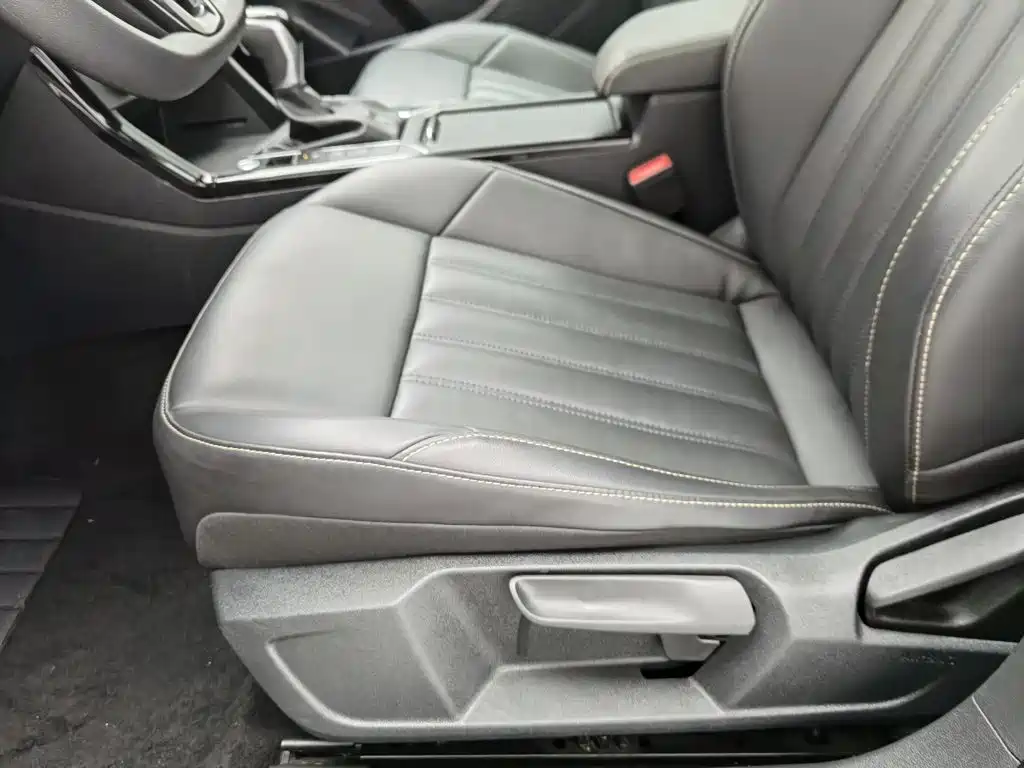 Volkswagen Passat — миниатюра 20