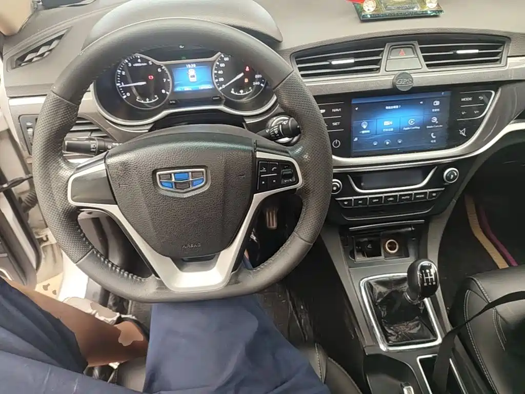 Geely Emgrand — миниатюра 10