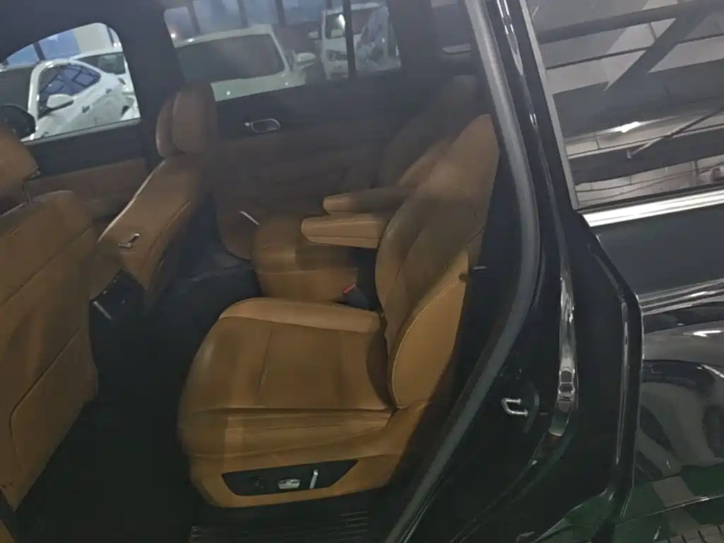 Li Auto Li ONE — миниатюра 19