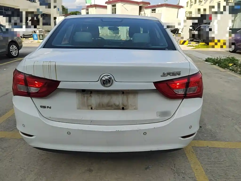 Buick Excelle — миниатюра 6