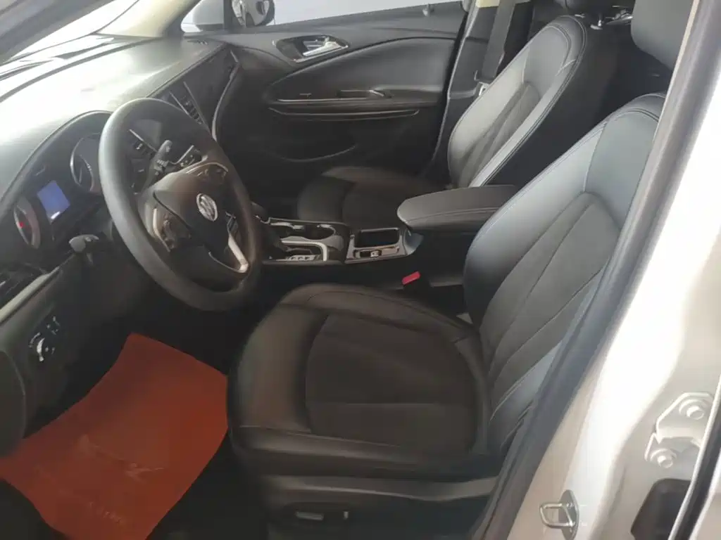 Buick Verano — миниатюра 15