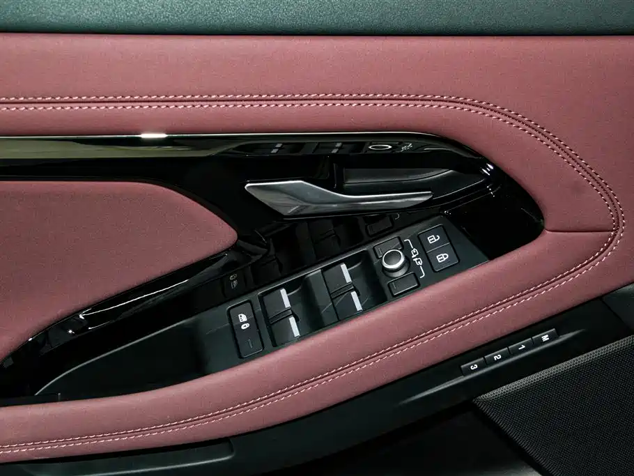 Land Rover Range Rover Evoque — фотографии объявления, Фото 23