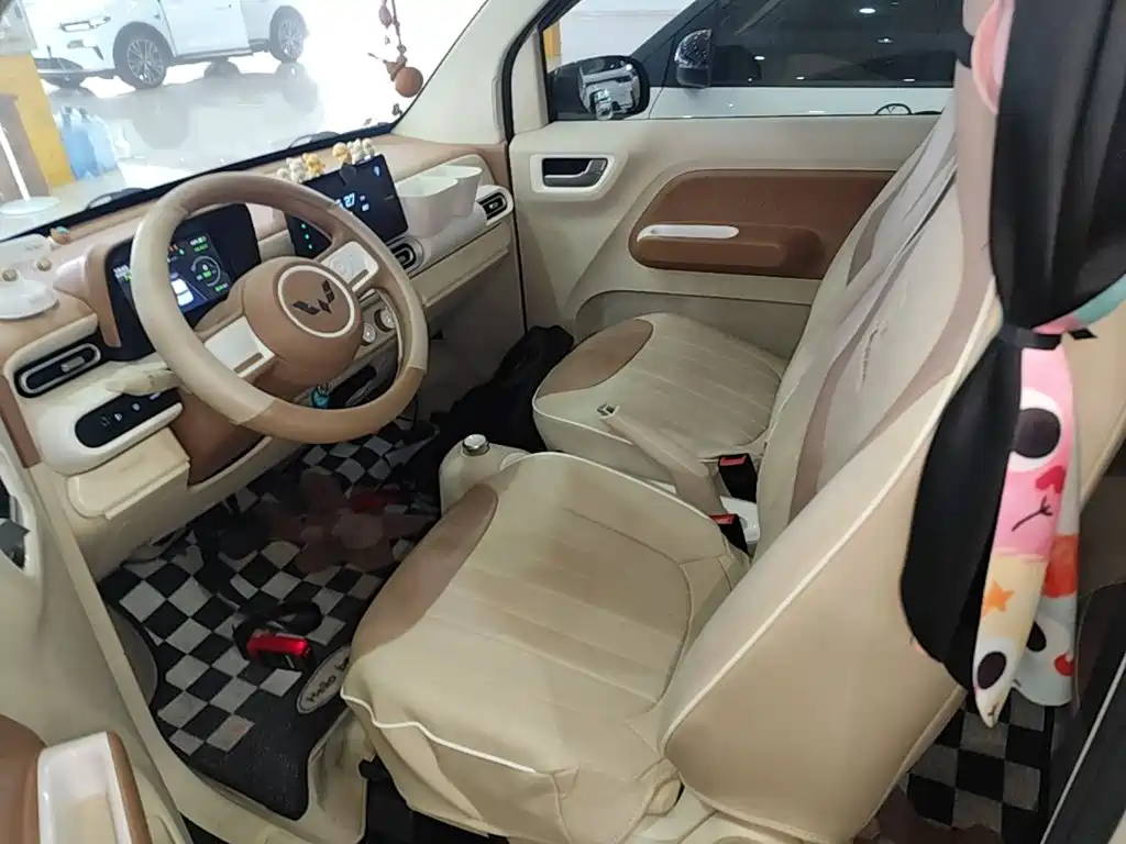 Wuling MINIEV — миниатюра 15