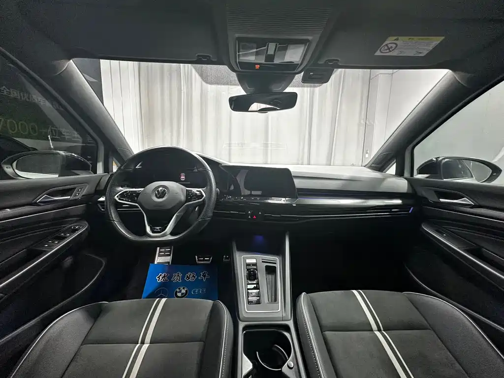 Volkswagen Golf — миниатюра 10
