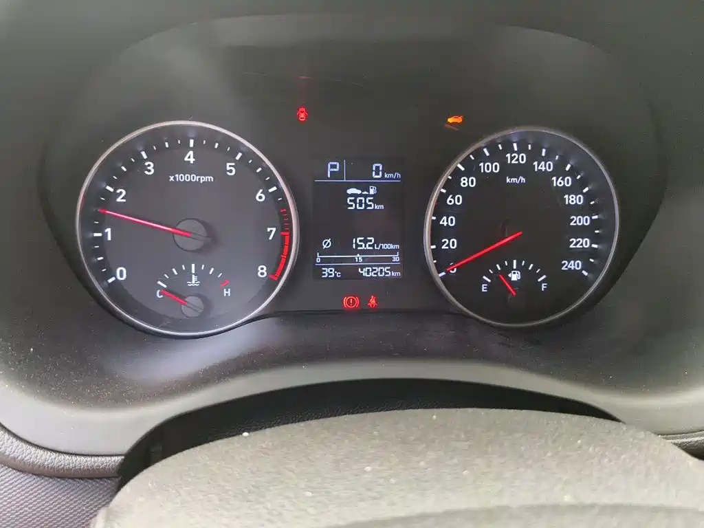 Hyundai Elantra — миниатюра 9