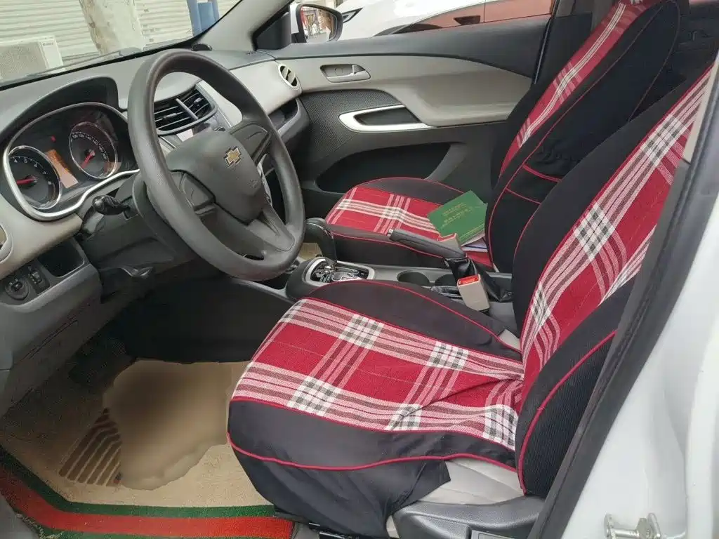 Chevrolet Sail — миниатюра 8