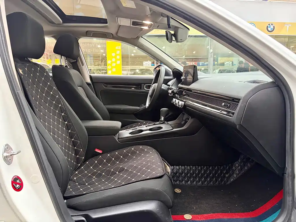 Honda Civic — миниатюра 8