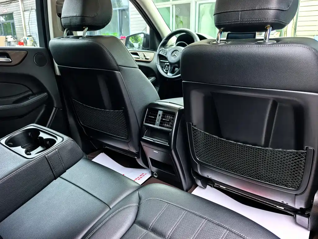 Mercedes-Benz GLE (Import) — миниатюра 15