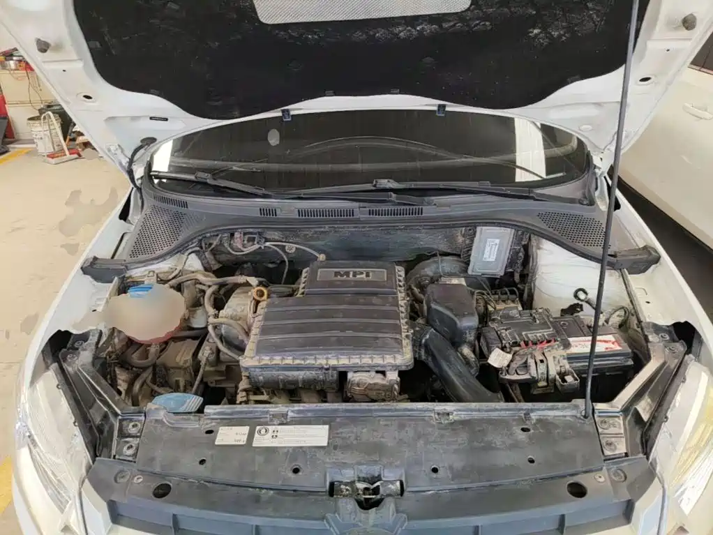 Volkswagen Santana — миниатюра 20