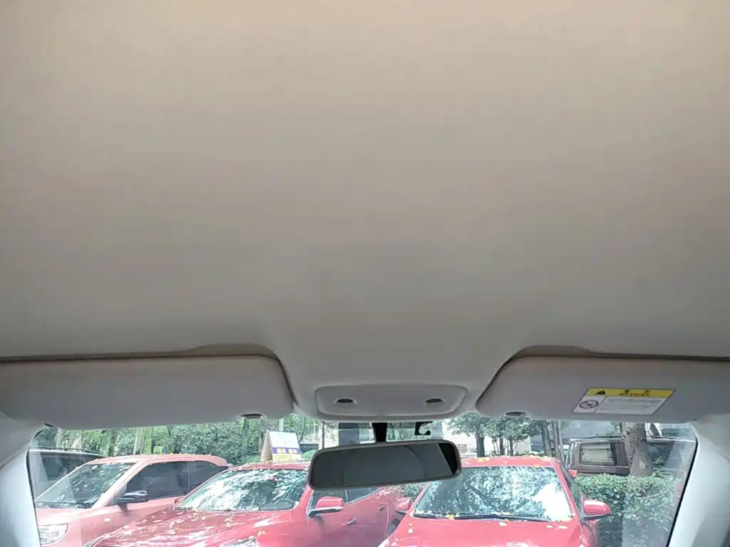 Leapmotor Leapmotor T03 — миниатюра 18