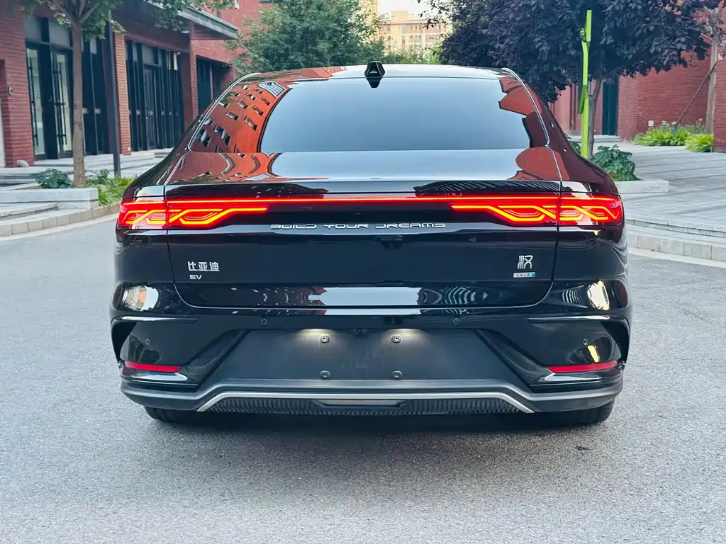 BYD Han — миниатюра 6