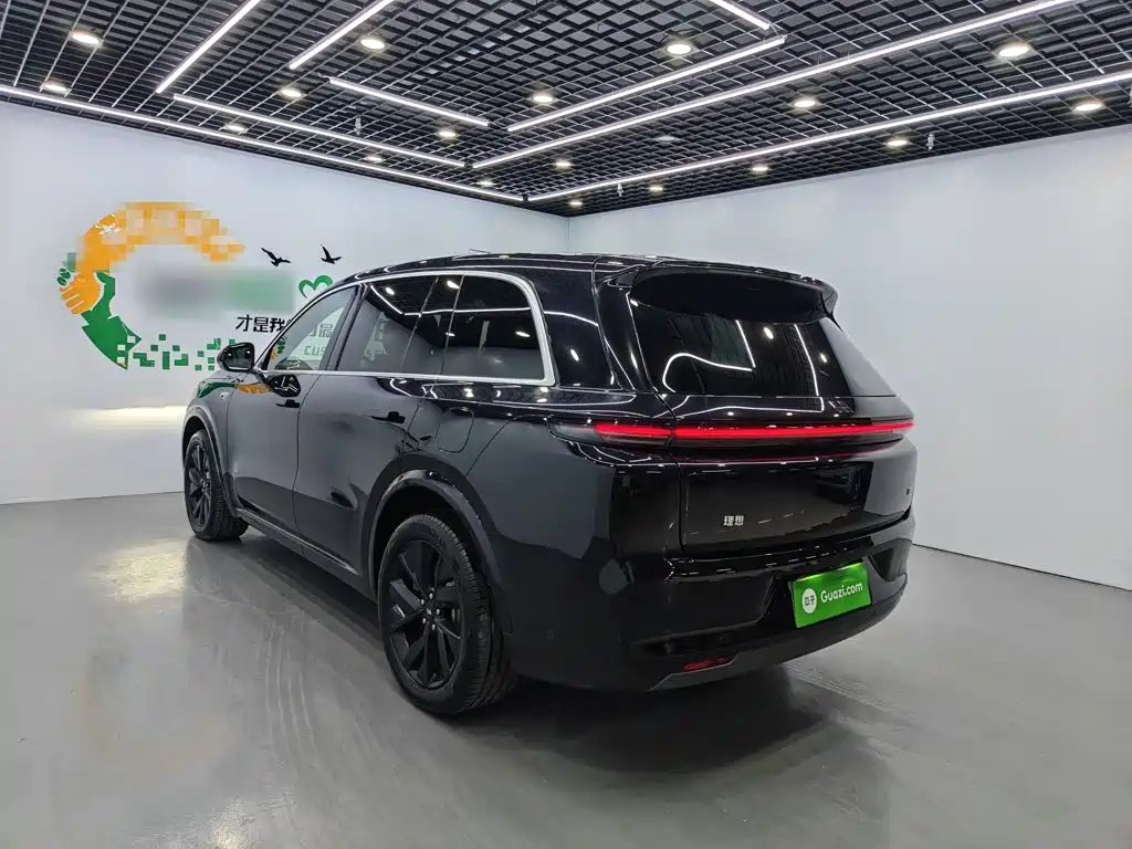 Li Auto L8 2023 Pro