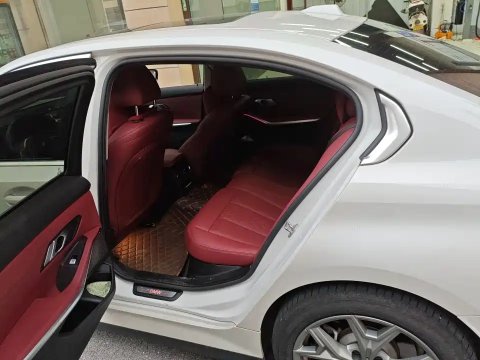 BMW i3 — миниатюра 6