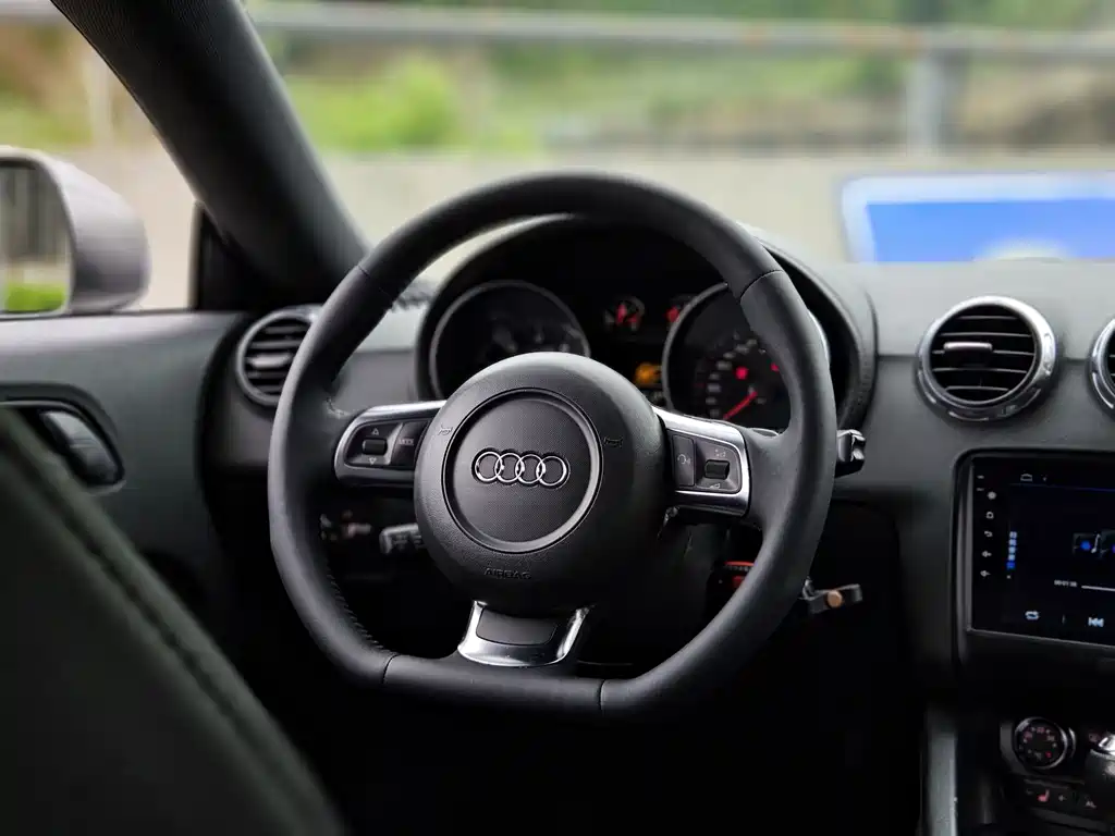Audi TT — миниатюра 13