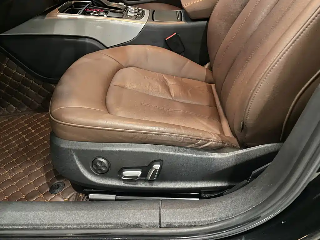 Audi A6L — миниатюра 12