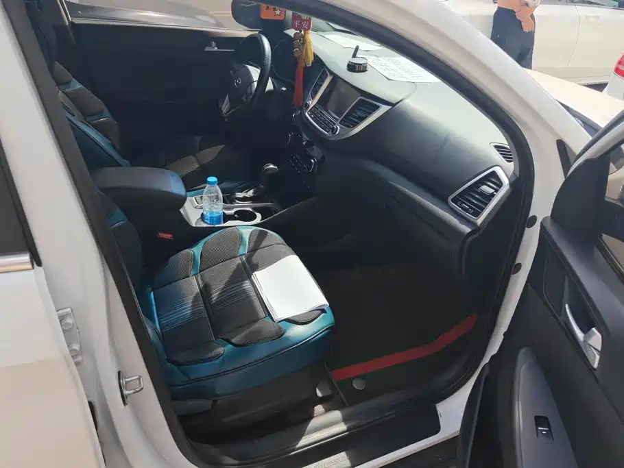 Hyundai Tucson — миниатюра 8
