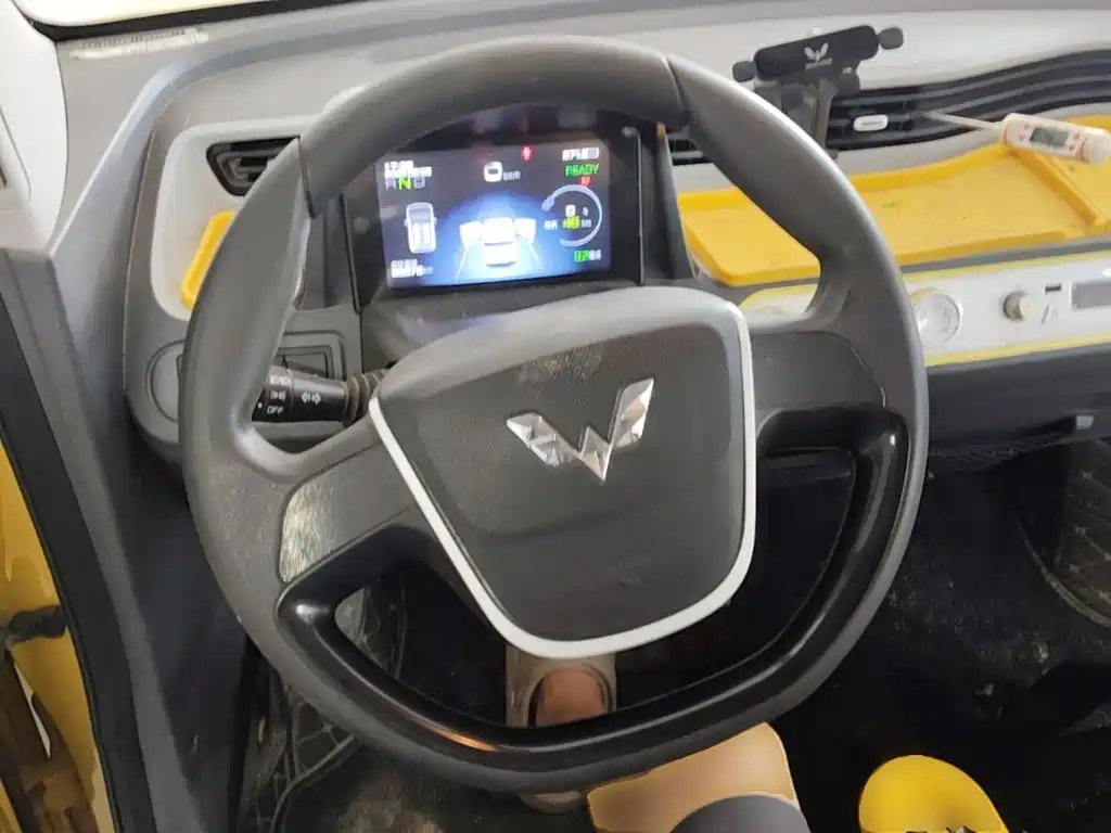 Wuling MINIEV — миниатюра 11