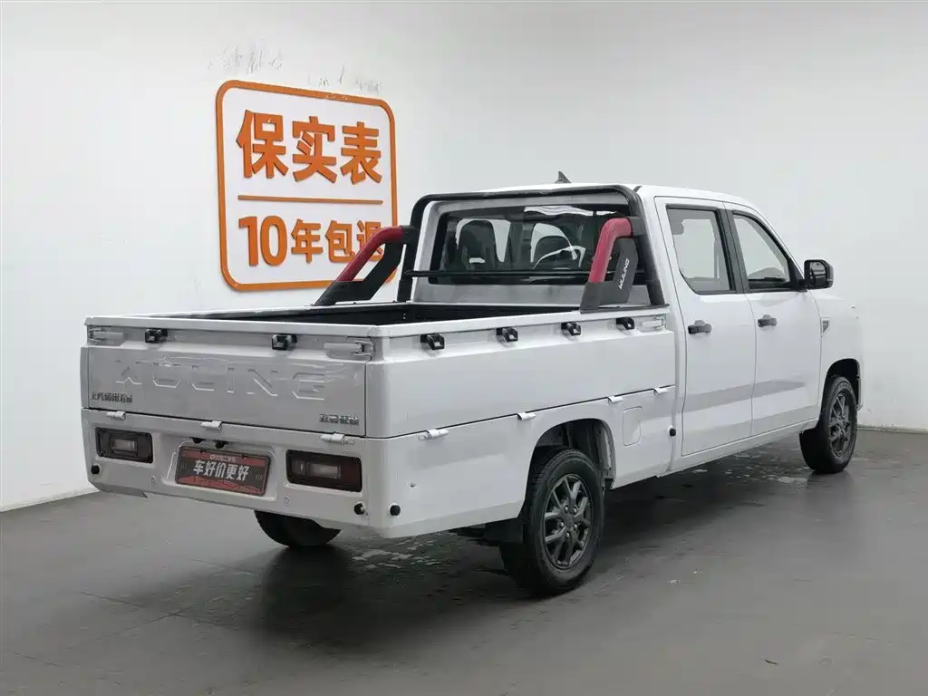 WULING AUTOMOBILE WULING JOURNEY