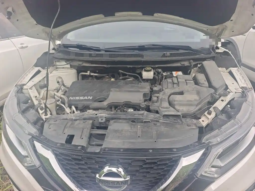 Nissan Qashqai — миниатюра 17