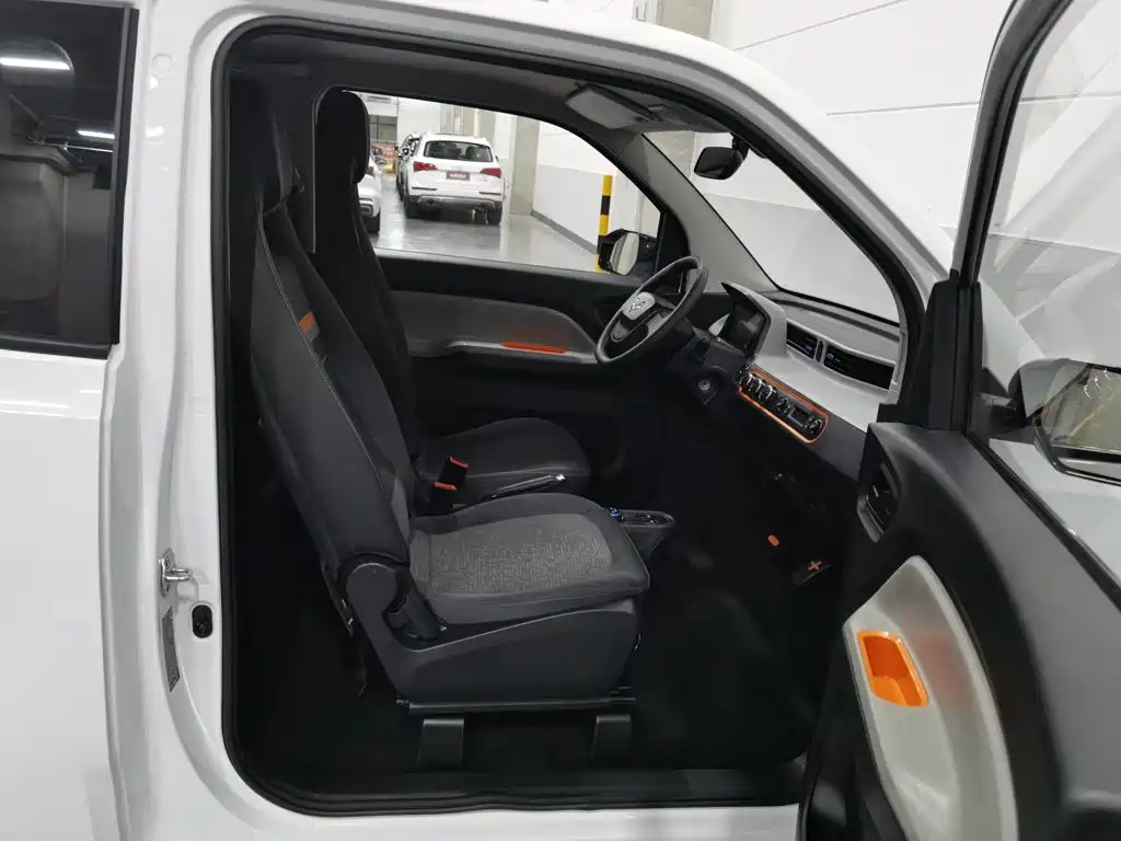 Wuling MINIEV — миниатюра 23