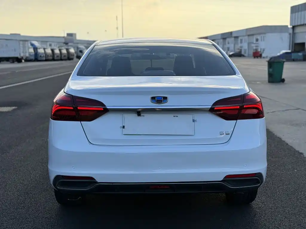 Geely New Energy — миниатюра 5