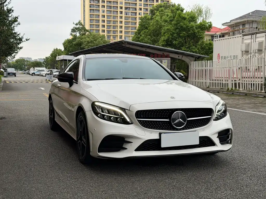 Mercedes-Benz C-Class (Import) — миниатюра 3