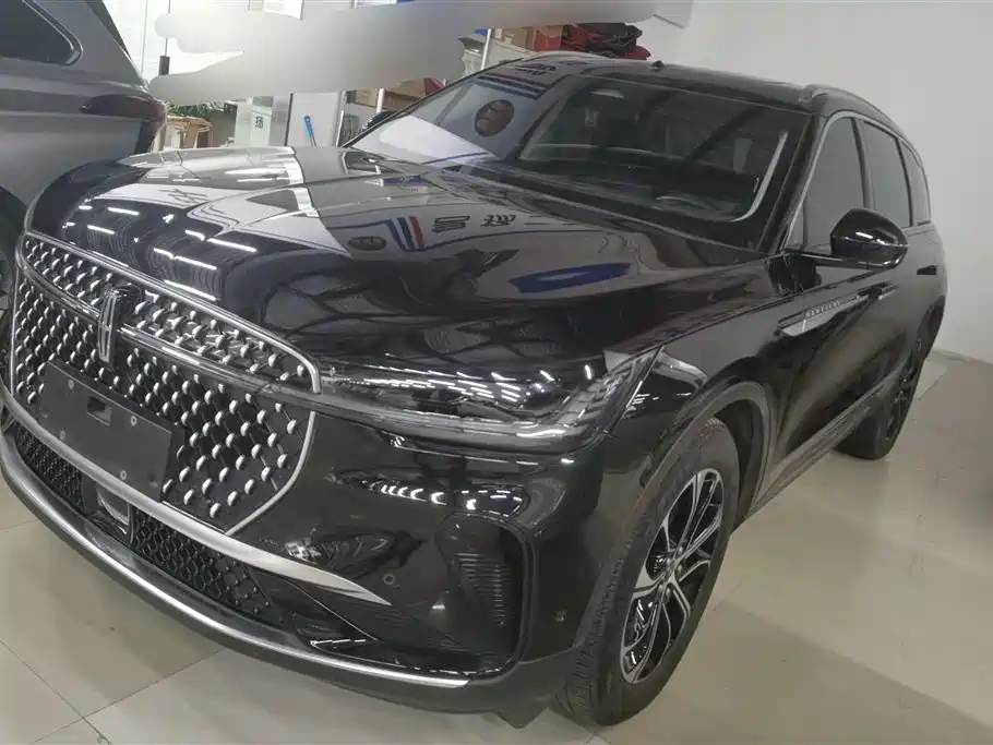 Lincoln Nautilus 2024