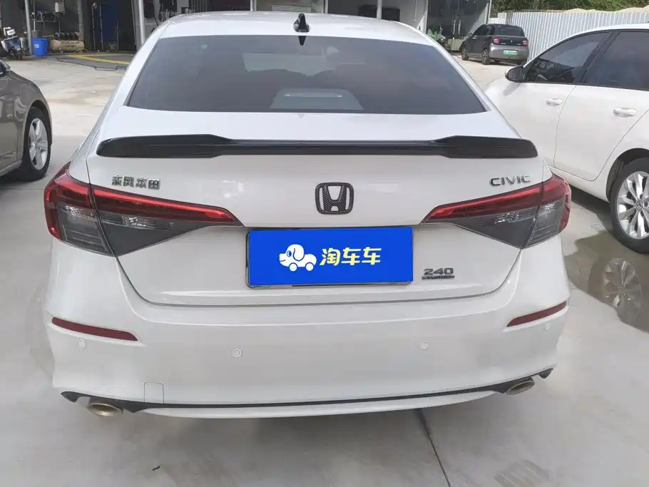 Honda Civic — миниатюра 4