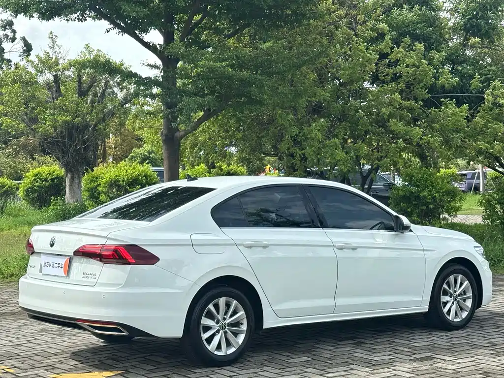 Volkswagen Bora — миниатюра 9