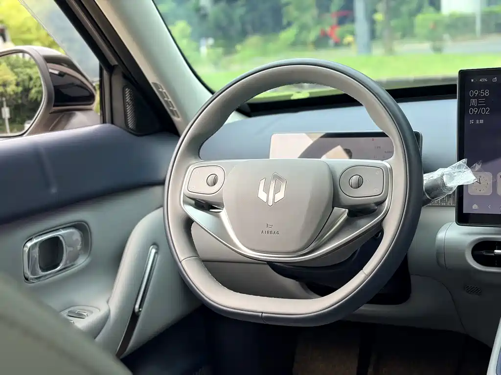 Leapmotor Leapmotor A10 — миниатюра 17