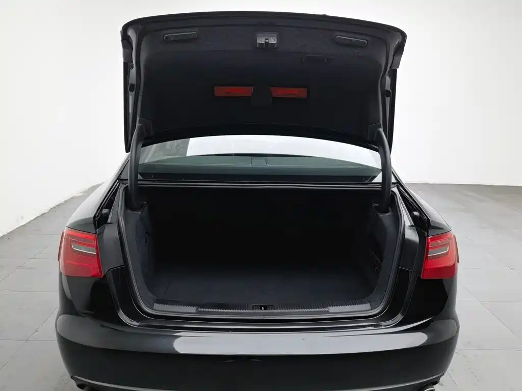 Audi A6L — миниатюра 16