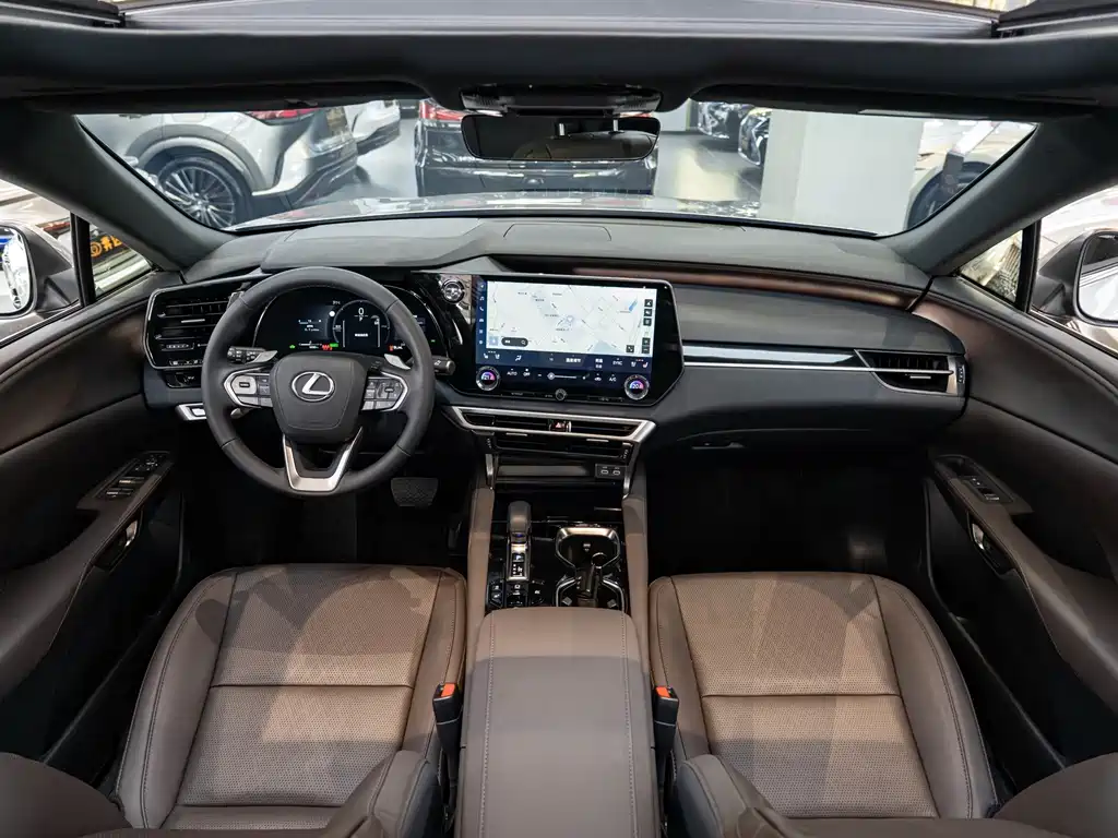 Lexus RX — миниатюра 13
