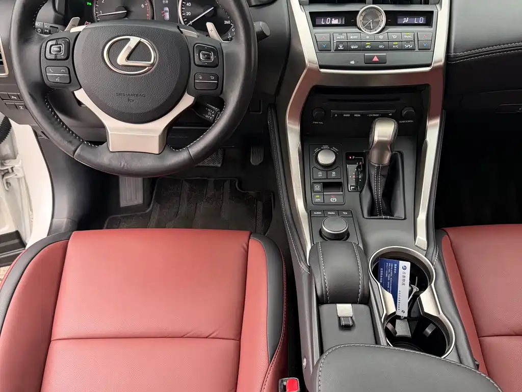 Lexus NX — миниатюра 8