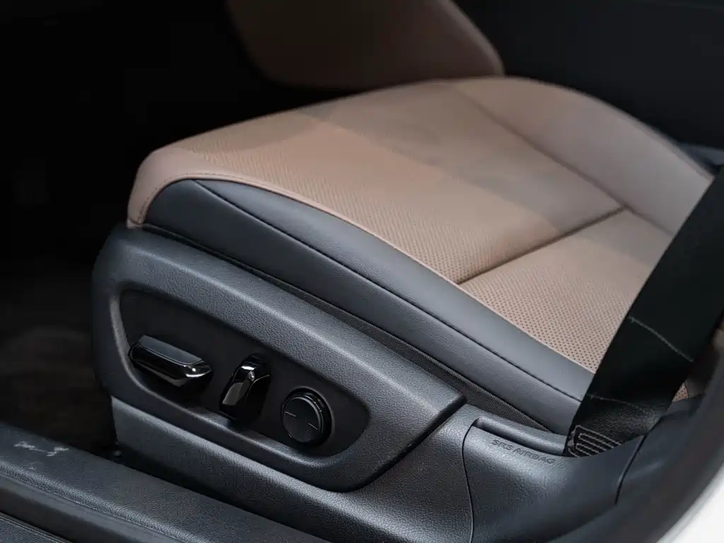 Lexus ES — миниатюра 20