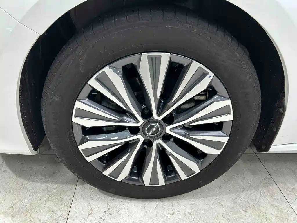 Nissan Teana — миниатюра 24