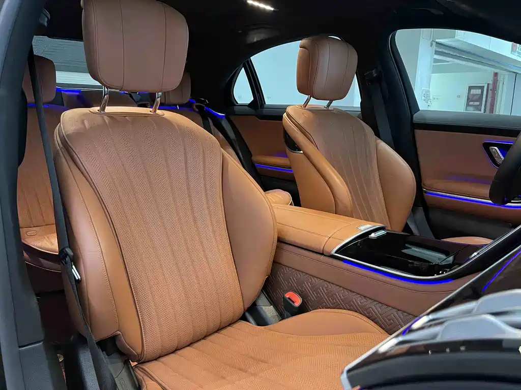 Mercedes-Benz S-Class — миниатюра 6