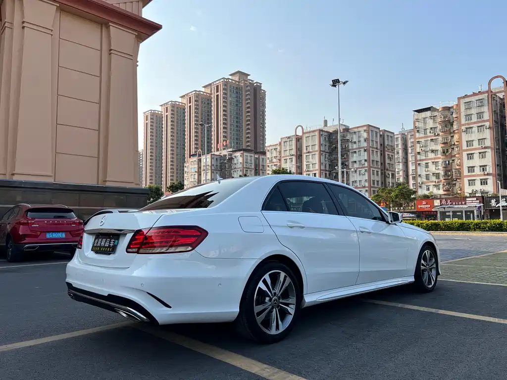 Mercedes-Benz E-Class E 2015 E 260 L Sport