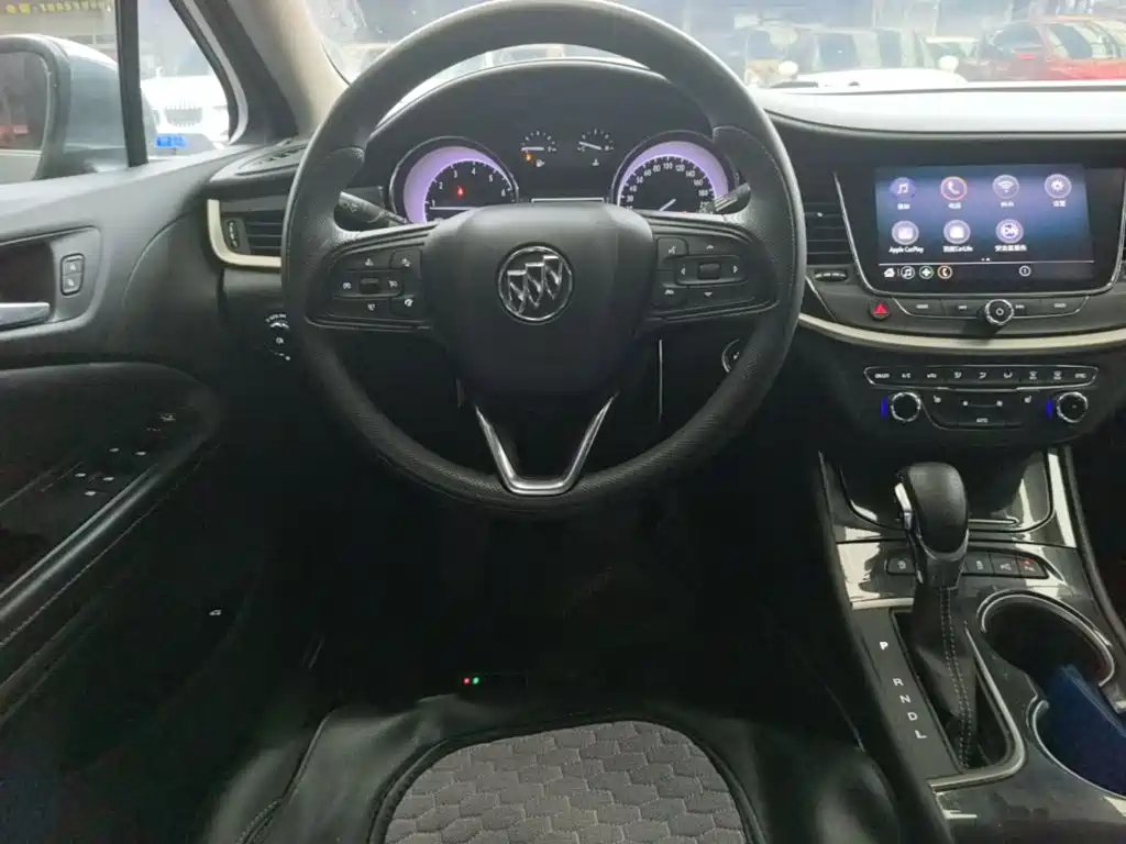 Buick Verano — миниатюра 11