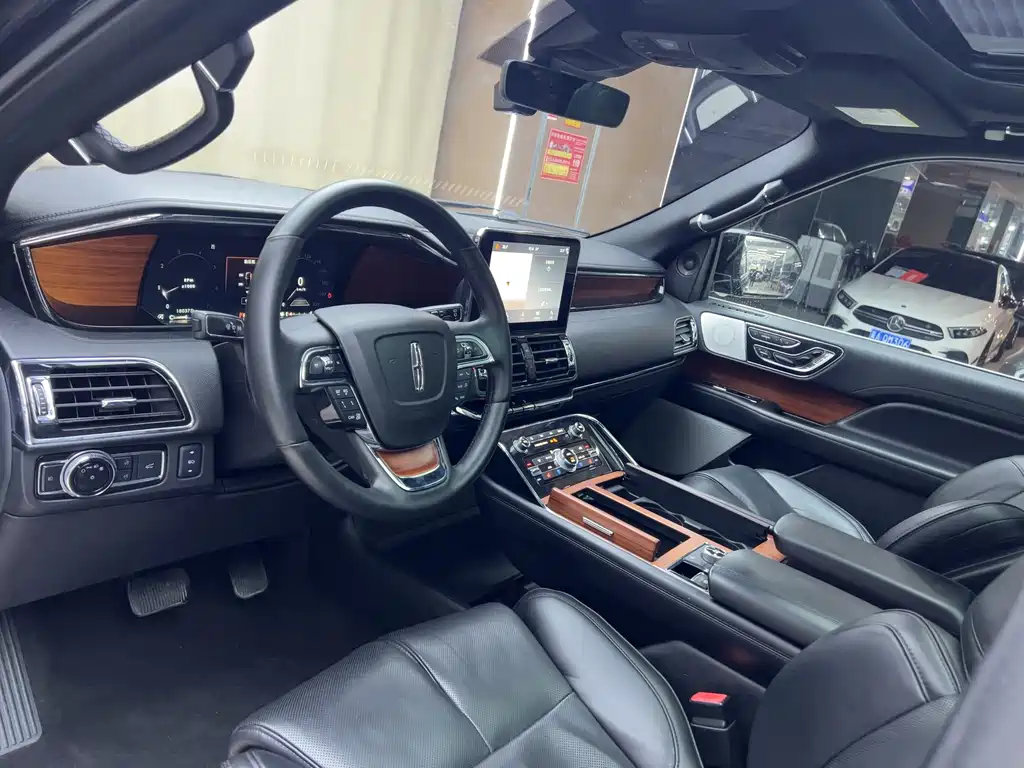 Lincoln Navigator 2018 3.5T