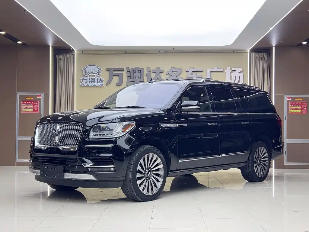 Lincoln Navigator