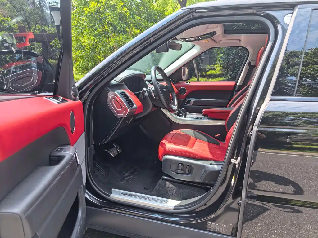 Land Rover Sport — миниатюра 7