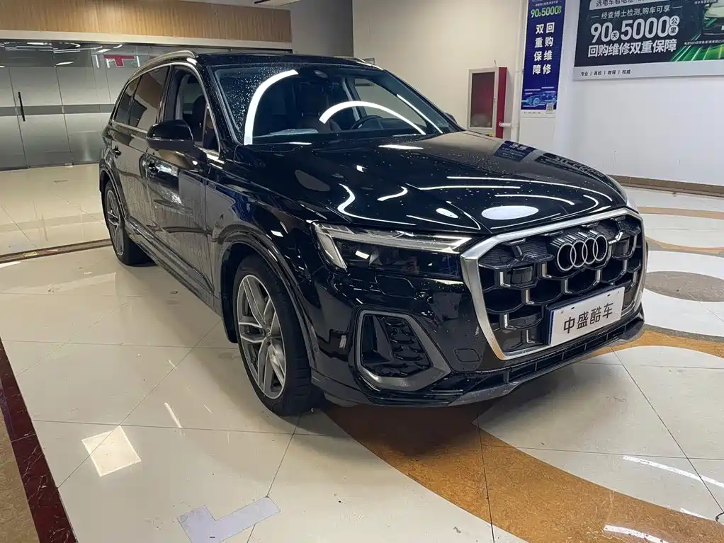 Audi Q7 — миниатюра 3