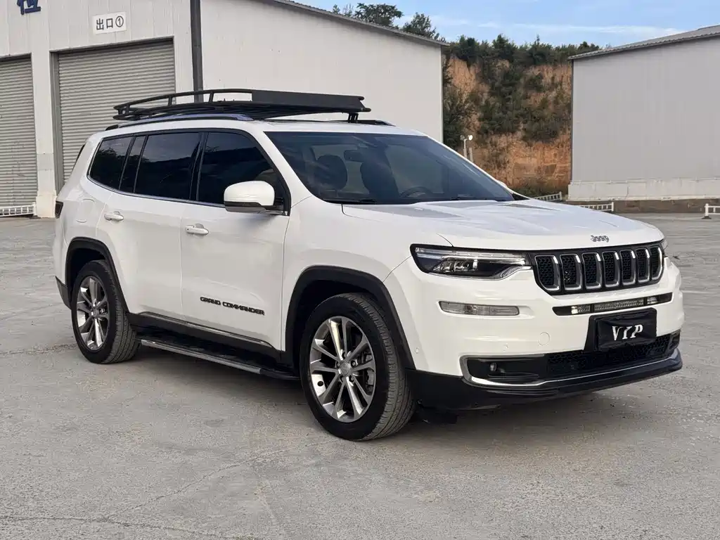 Jeep Grand Commander — миниатюра 3