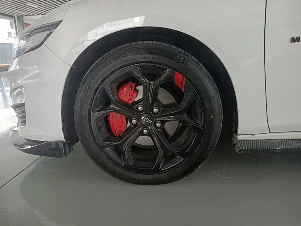 Chevrolet Malibu XL — миниатюра 23