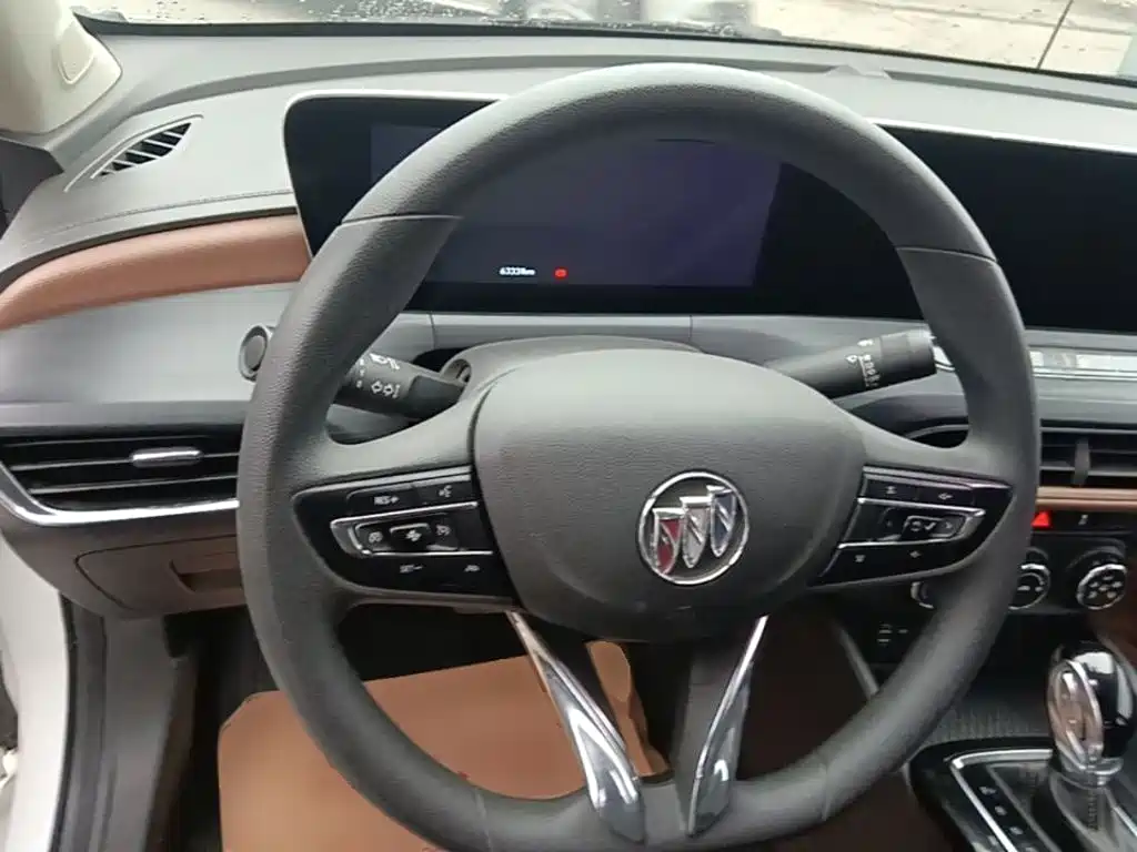 Buick Verano — миниатюра 11