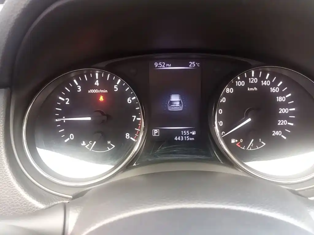 Nissan X-Trail — миниатюра 12